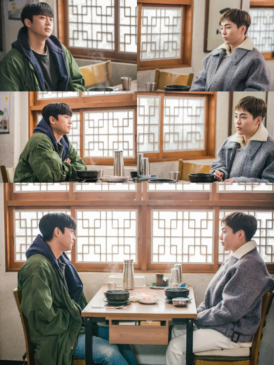티빙 독점 시리즈 '사장돌마트'의 이신영, 시우민./사진제공=더그레이트쇼