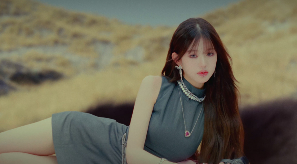 /사진=아이브 '배디(Baddie)' 뮤직비디오