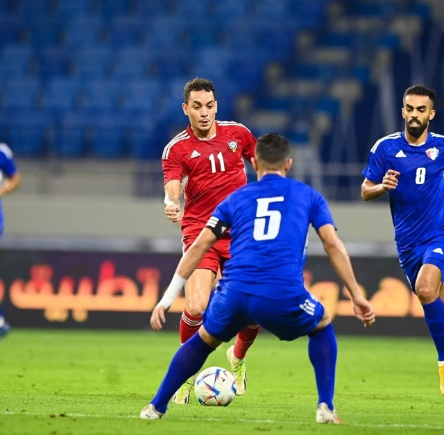 쿠웨이트-UAE(빨간색 유니폼) 경기. /사진=UAE 축구협회 SNS