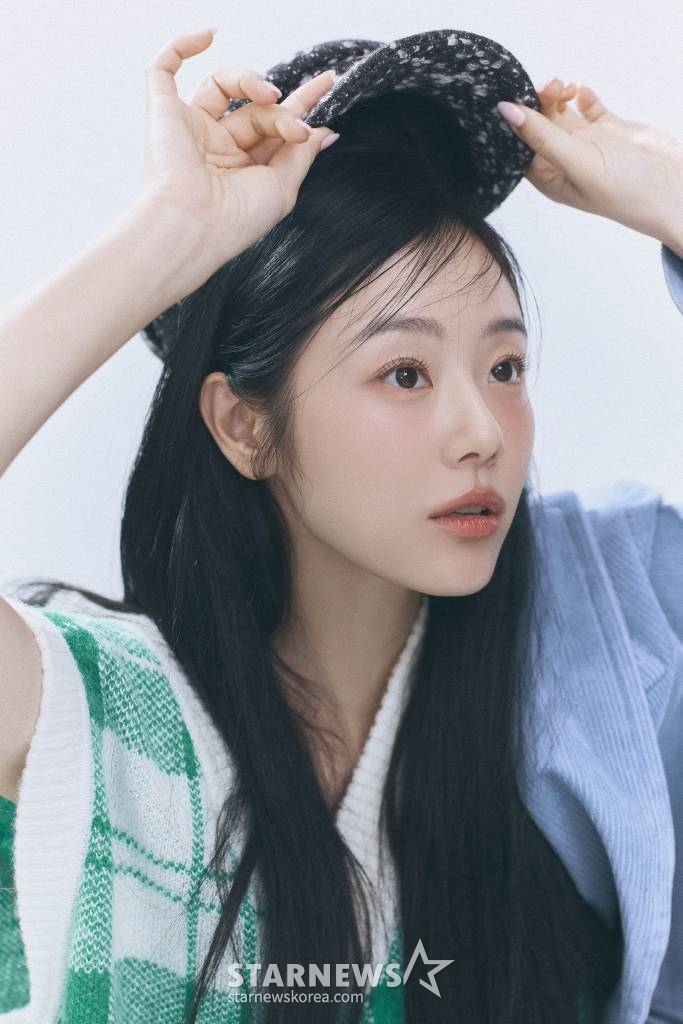 넷플릭스 예능 '데블스플랜'에 출연한 배우 이시원이 19일 진행된 인터뷰를 위해 포즈를 취하고 있다. /사진제공=이엘미디어 2023.10.19 /사진=이동훈