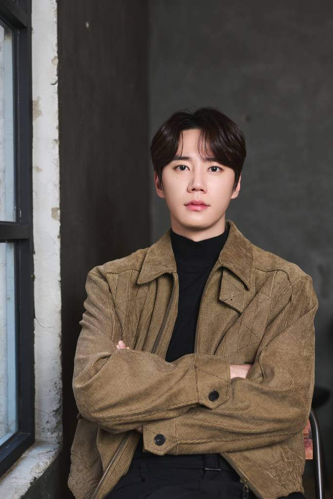 영화 '용감한 시민'의 배우 이준영이 19일 오전 진행된 인터뷰를 위해 포즈를 취하고 있다. /사진제공=마인드마크 2023.10.19 /사진=이동훈
