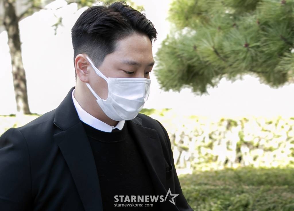 강제추행 혐의로 기소된 그룹 B.A.P 출신 힘찬(본명 김힘찬) /사진=김창현 기자 chmt@