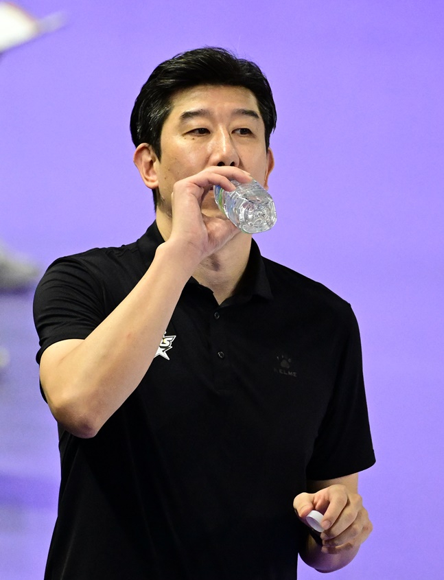 후인정 KB손해보험 감독. /사진=KOVO
