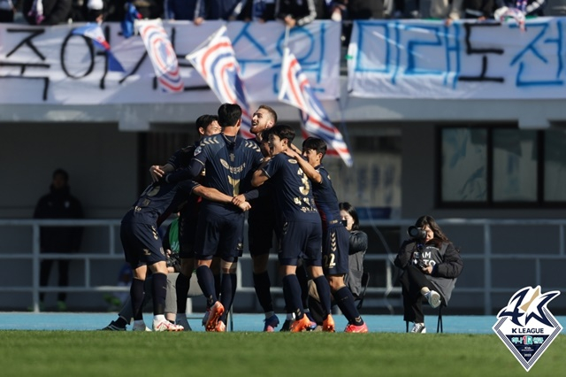수원FC 골 세리머니. /사진=한국프로축구연맹 제공