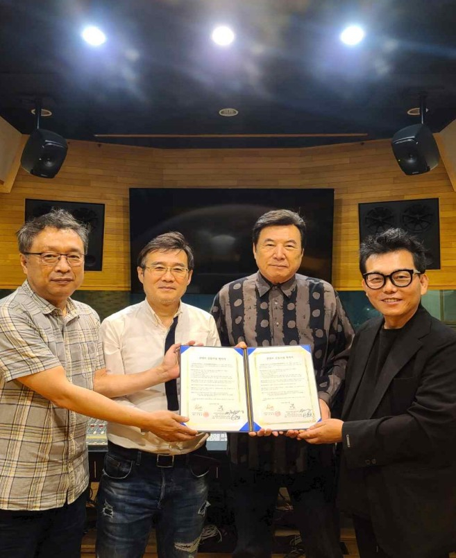 부밍스튜디오스 임창덕사운드마스터, 조계성대표, 빅컬쳐엔터테인먼트 재팬 토니 모리가와대표, 빅컬쳐엔터테인먼트 석현수회장 (좌측부터) /사진제공=빅컬쳐엔터테인먼트