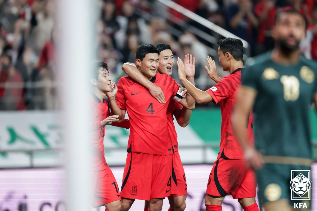 김민재(가운데). /사진=대한축구협회