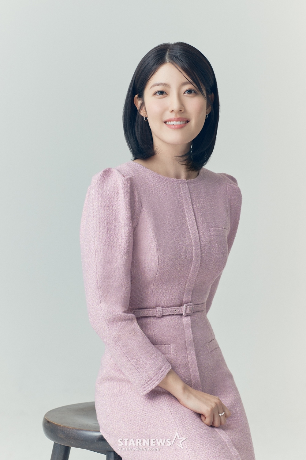 배우 남지현이 24일 오전 서울 강남구 라운지365에서 진행된 유플러스 드라마 '하이쿠키' 관련 인터뷰를 위해 포즈를 취하고 있다. '하이쿠키'는 한입만 먹어도 자신의 욕망을 실현시켜주는 의문의 수제 쿠키가 엘리트 고등학교를 집어삼키면서 벌어지는 이야기다. / 사진제공 = 매니지먼트 숲 /사진=김창현