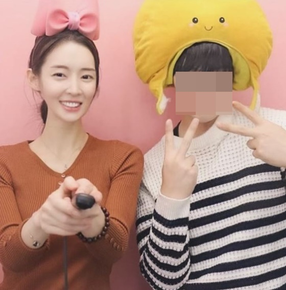 아름(왼쪽), 아름 새 연인 /사진=아름 SNS
