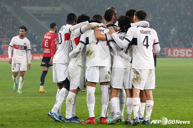 PSG 선수들의 골 세리머니. /AFPBBNews=뉴스1
