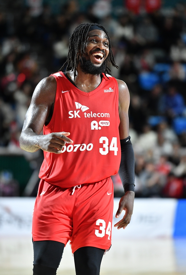 서울SK 센터 자밀 워니. /사진=KBL