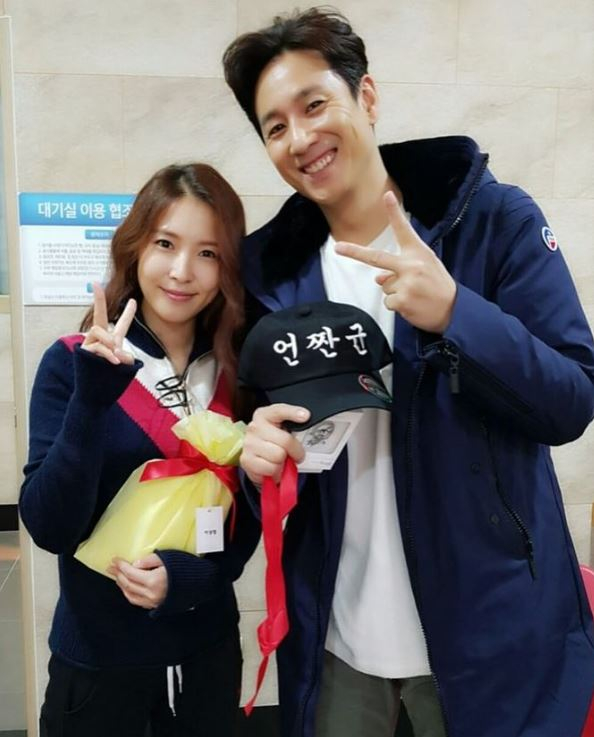 보아(왼쪽), 고 이선균 /사진=보아 인스타그램