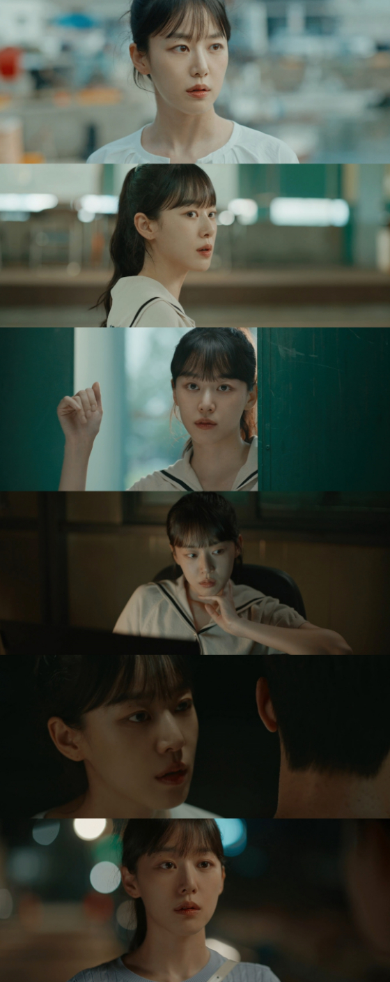 ENA 수목드라마 '모래에도 꽃이 핀다'의 이주명./사진=ENA 수목드라마 '모래에도 꽃이 핀다' 방송 화면 캡처