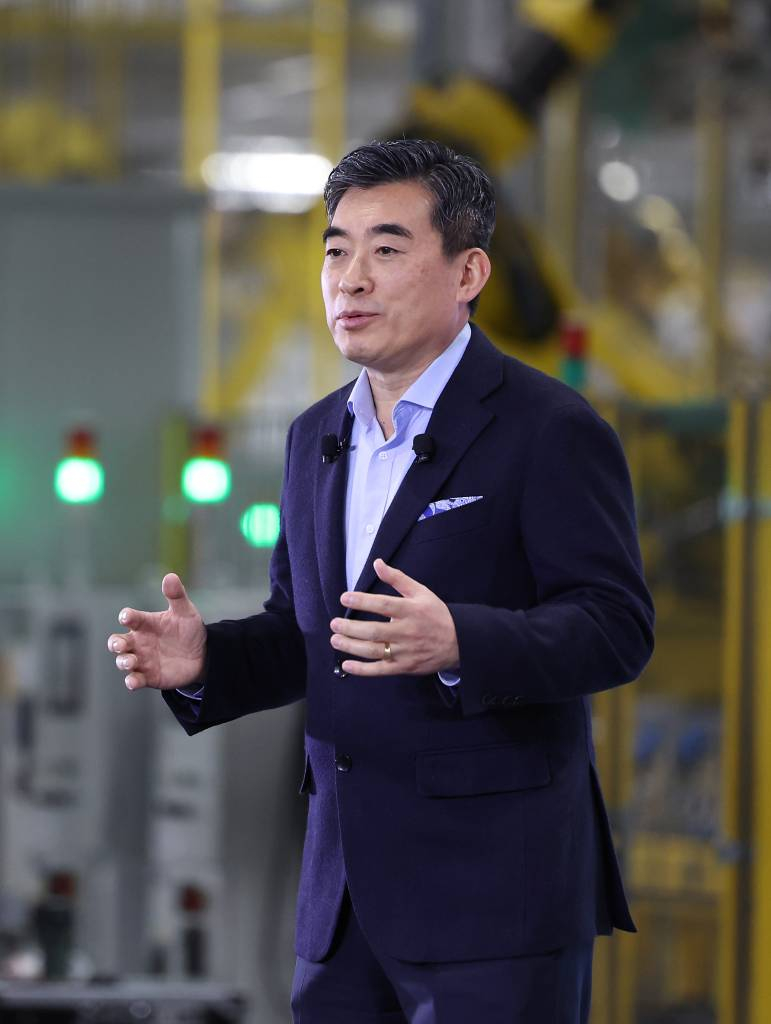 신재원 현대자동차 AAM본부 사장이 현대자동차그룹 2024년 신년회에서 미래사업 브리핑을 하고 있다. 사진제공=뉴시스