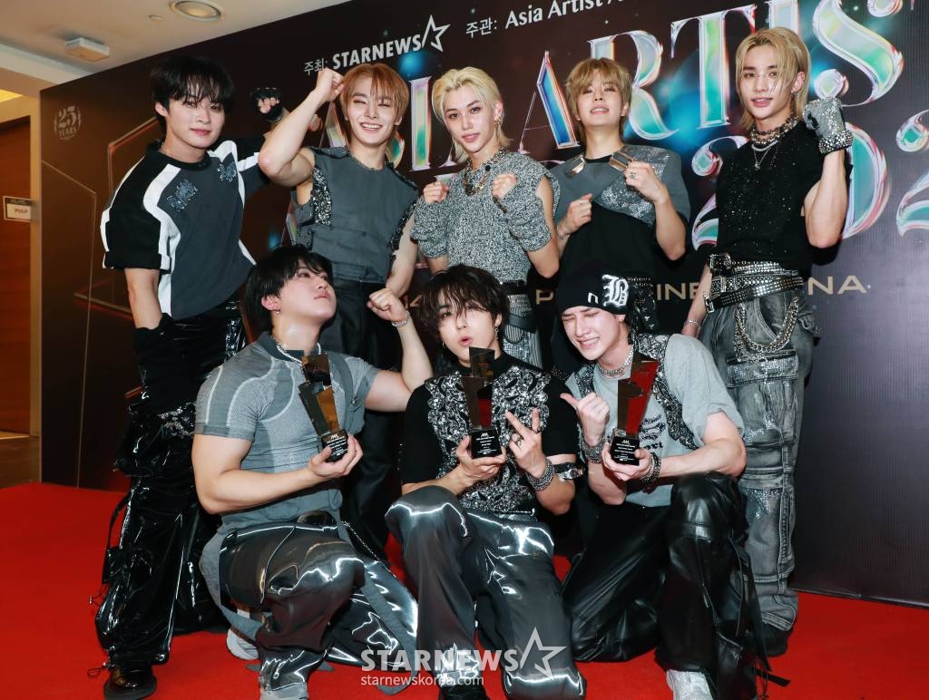 그룹 스트레이키즈가 14일 필리핀 아레나에서 열린 '2023 아시아 아티스트 어워즈 인 필리핀'(2023 Asia Artist Awards IN THE PHILIPPINES)에서 AAA 베스트 크리에이터(3RACHA),  AAA 페블러스, 가수 부문 대상 올해의 베스트 스테이지 등 3개 부분을 수상했다. 2023.12.14 /사진=이동훈