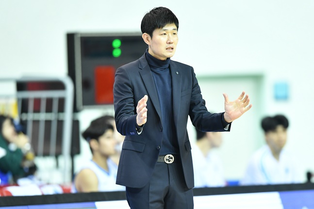 강혁 한국가스공사 감독대행. /사진=KBL