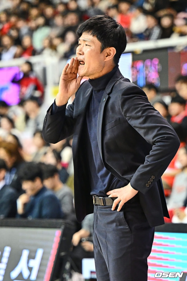 강혁 한국가스공사 감독대행.