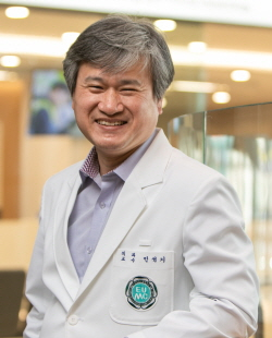 민석기 센터장/사진제공=이대서울병원