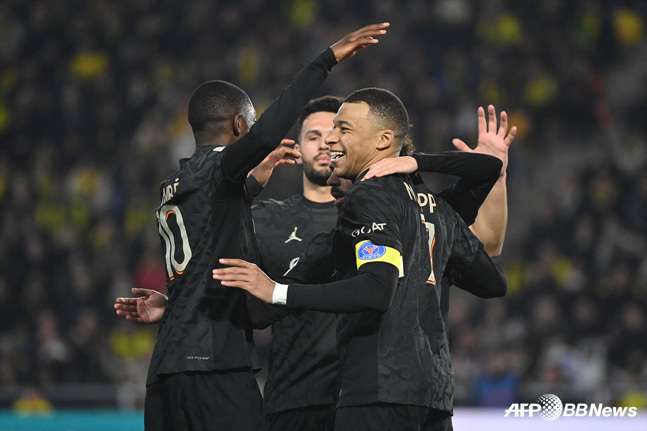 PSG 선수들 골 세리머니. /AFPBBNews=뉴스1