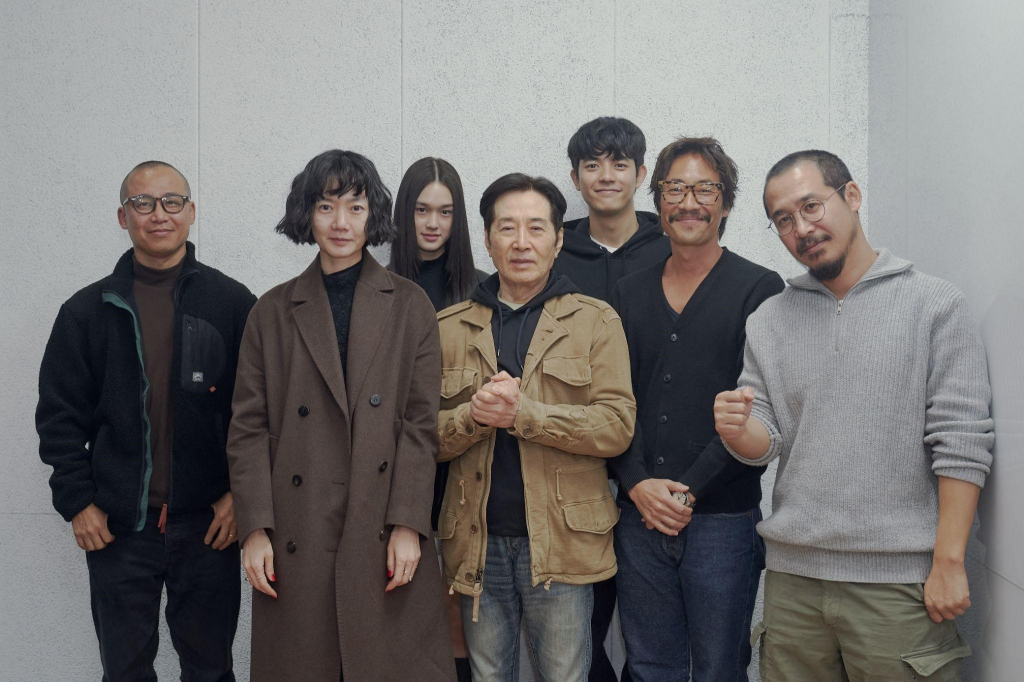 김곡, 김선 감독, 배우 배두나, 백윤식, 류승범, 이수현, 로몬 /사진제공=쿠팡플레이