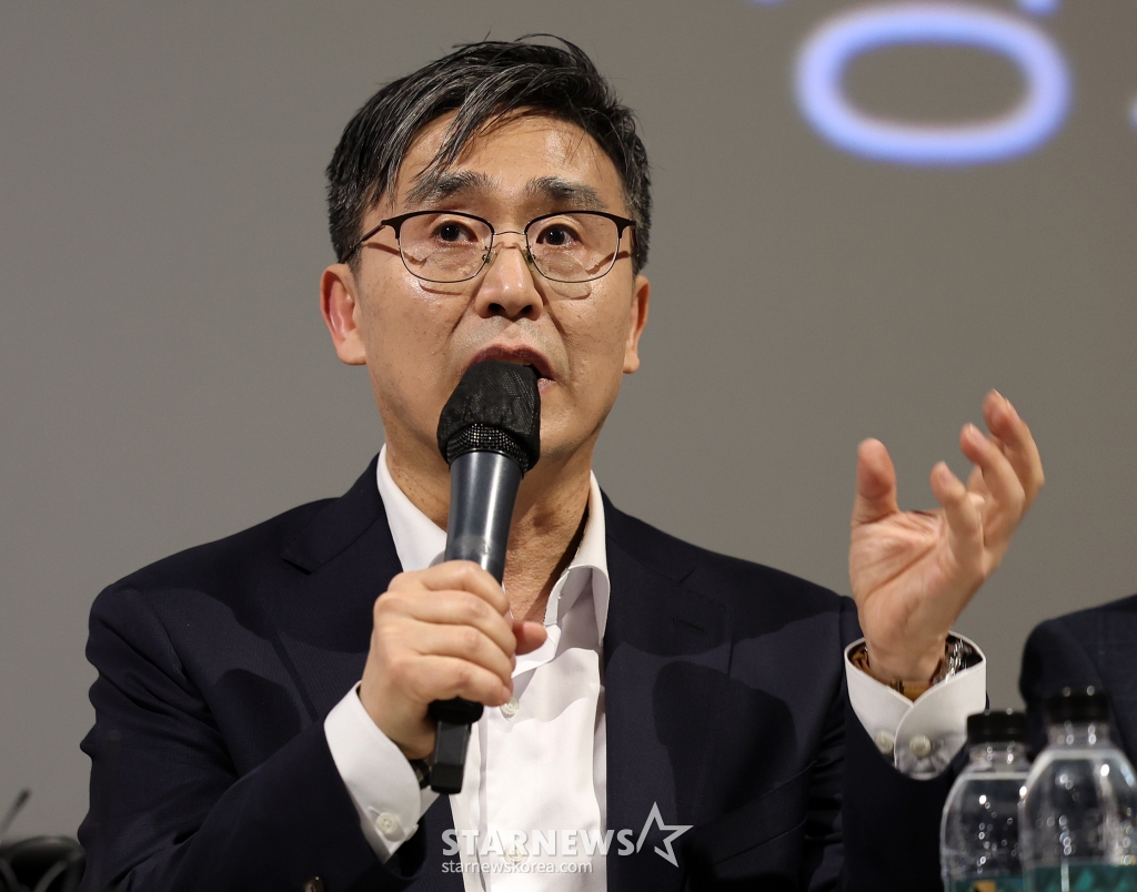 (서울=뉴스1) 김진환 기자 = 김덕영 감독이 29일 오후 서울 용산구 CGV 용산아이파크몰에서 열린 ’건국전쟁2 : 인간 이승만‘ 제작발표회에서 발언하고 있다. 2024.2.29/뉴스1 Copyright (C) 뉴스1. All rights reserved. 무단 전재 및 재배포, AI학습 이용 금지. /사진=(서울=뉴스1) 김진환 기자