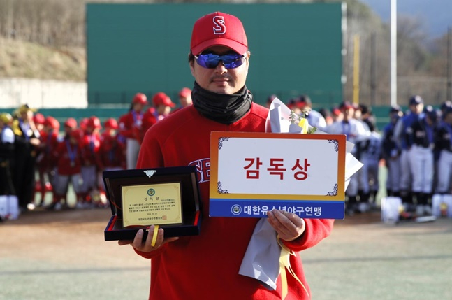 장재혁 세종시유소년야구단 감독. /사진=대한유소년야구연맹