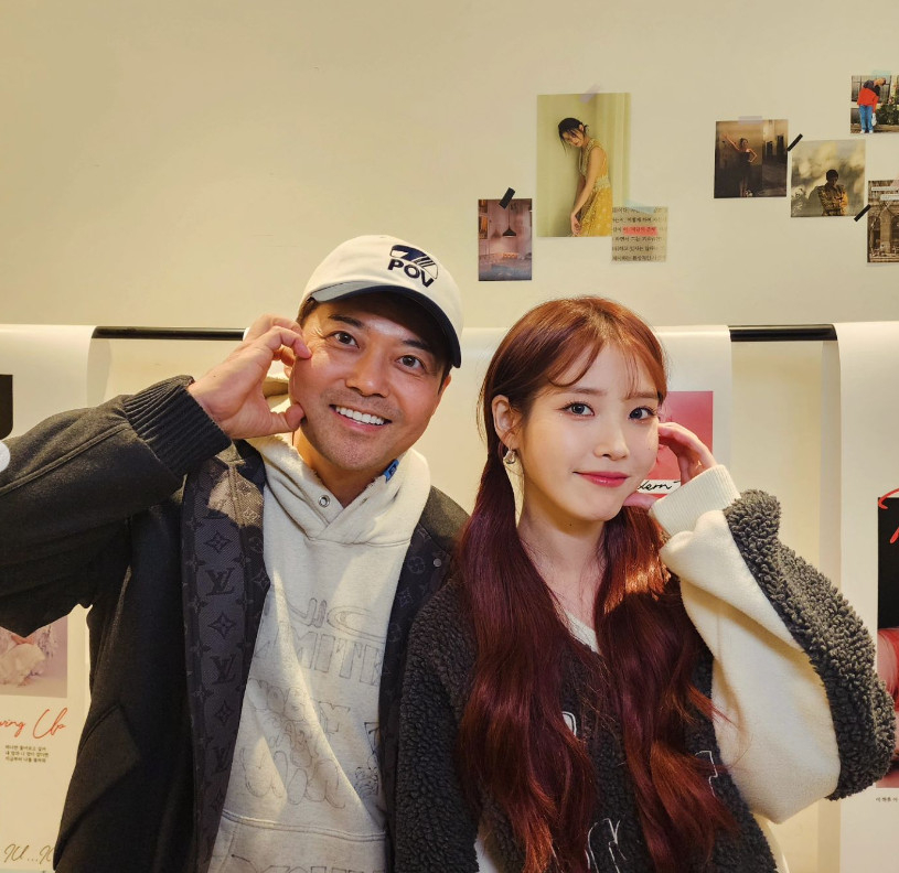 방송인 전현무, 가수 아이유 /사진=인스타그램