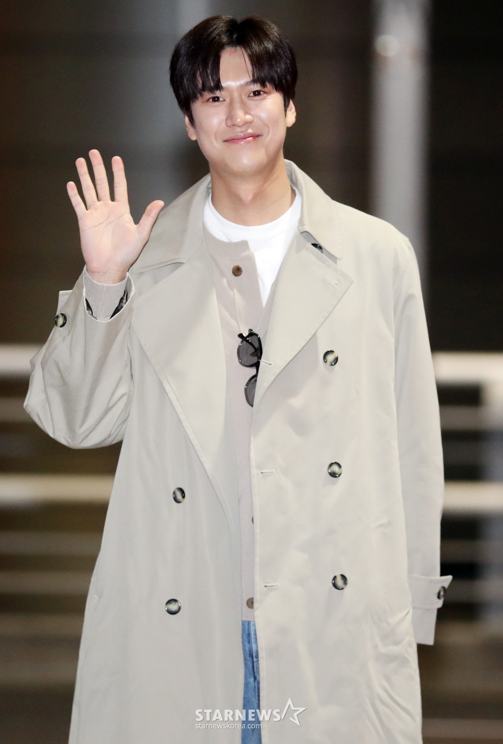 배우 나인우가 드라마 '내 남편과 결혼해줘' 포상휴가 차 10일 오전 인천국제공항을 통해 출국하고 있다. 2024.03.10 /사진=임성균