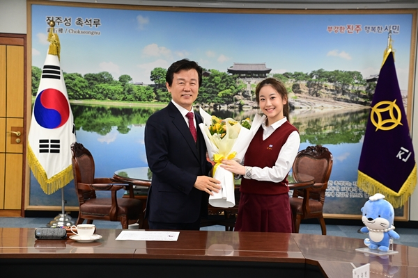 /사진제공=비스타컴퍼니, 토탈셋
