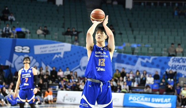 자유투를 시도하는 삼성 차민석. /사진=KBL