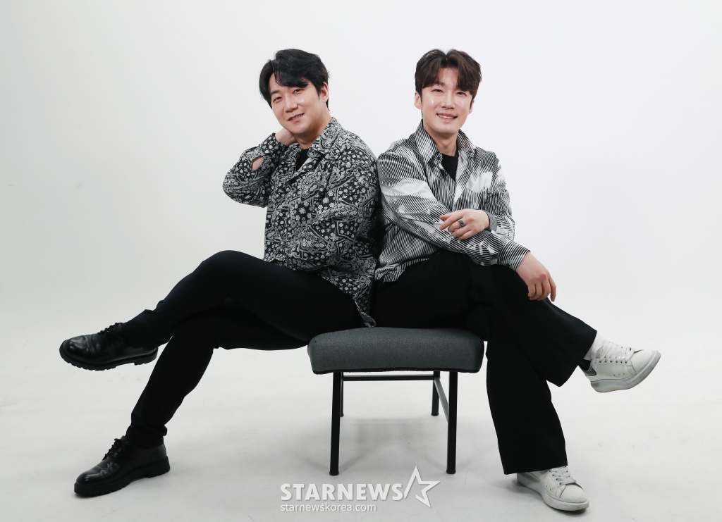 투 로맨스 보이킴(왼쪽)과 김병수 인터뷰 /사진=이동훈 기자