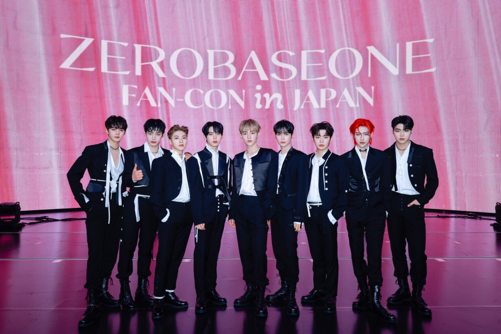 /사진=WAKEONE, LAPONE Entertainment