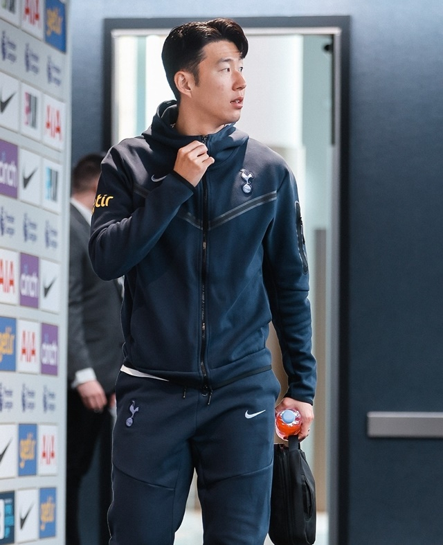 경기 전 손흥민. /사진=토트넘 SNS
