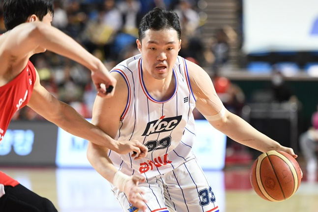 KCC 이승현. /사진=KBL
