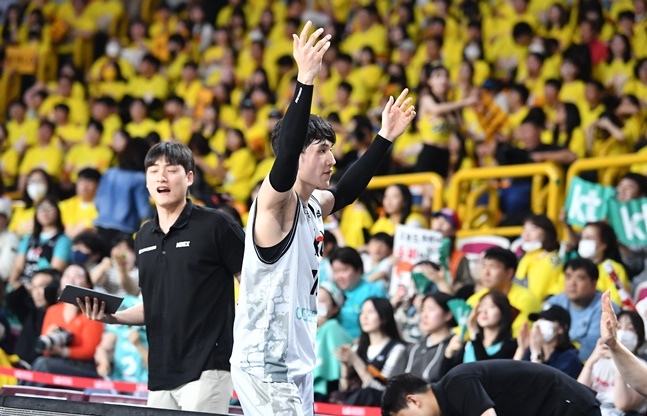 KT 문성곤. /사진=KBL