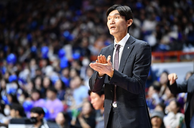 DB 김주성 감독. /사진=KBL
