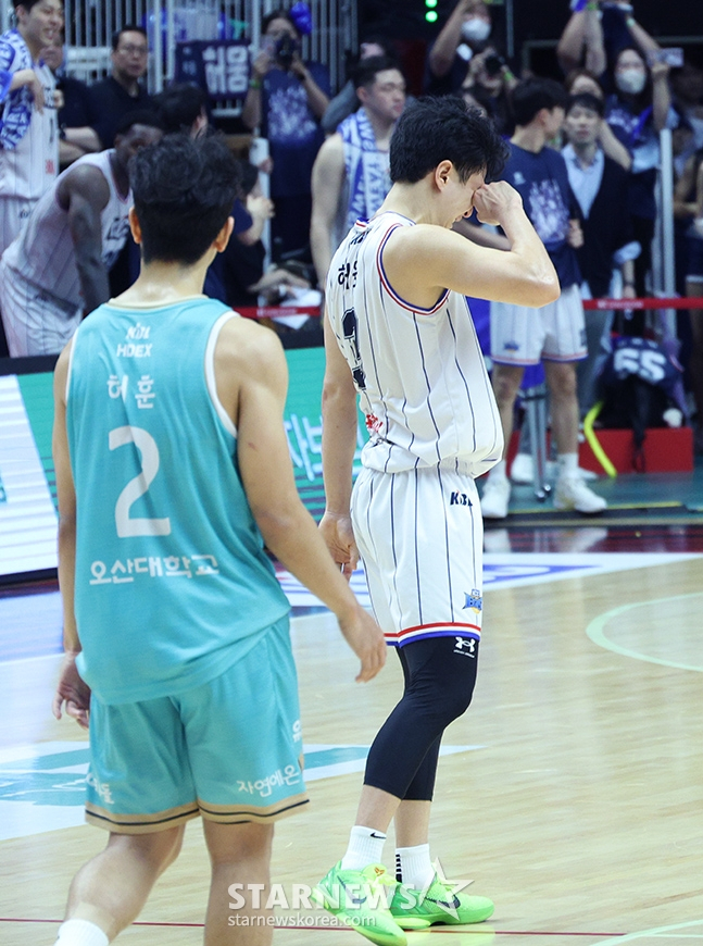 허훈(왼쪽)과 허웅. /사진=김진경 대기자
