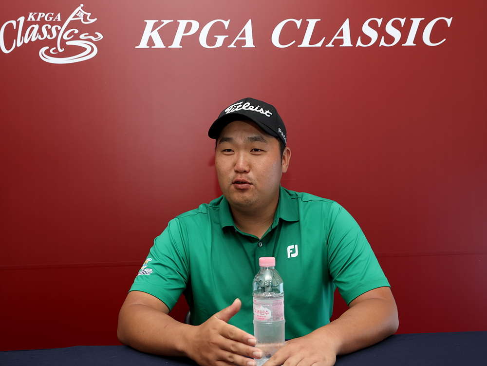 김찬우가 우승 소감을 이야기하고 있다. /사진=KPGA 제공