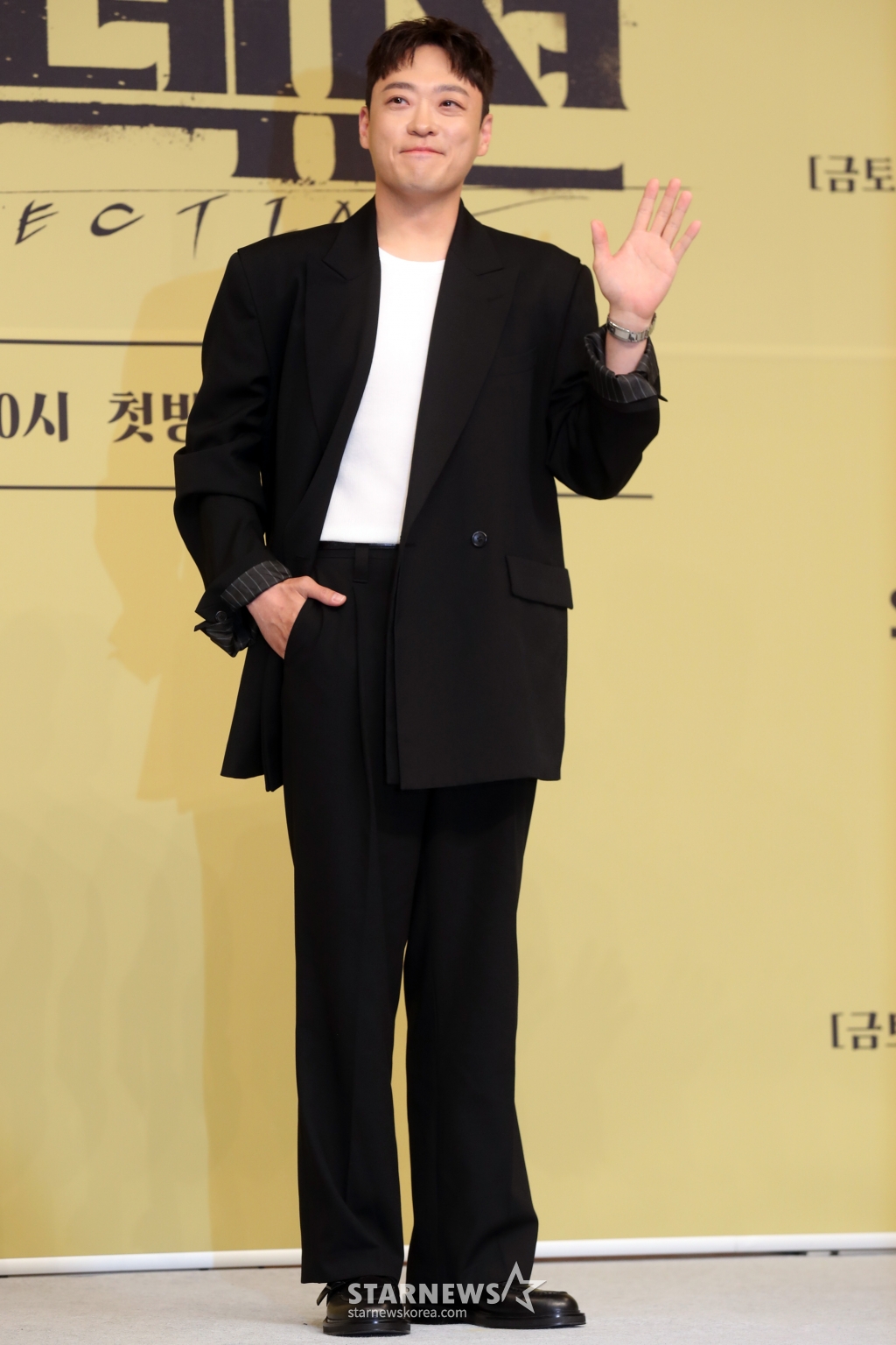 배우 정순원이 24일 오후 서울 목동 SBS에서 열린 금토드라마 '커넥션' 제작발표회에 참석해 포즈를 취하고 있다. 드라마 '커넥션'은 누군가에 의해 마약에 강제로 중독된 마약팀 에이스 형사가 변질된 우정, 그 커넥션의 전말을 밝혀내는 중독추적서스펜스로 24일 첫 방송된다. 2024.05.24 /사진=임성균