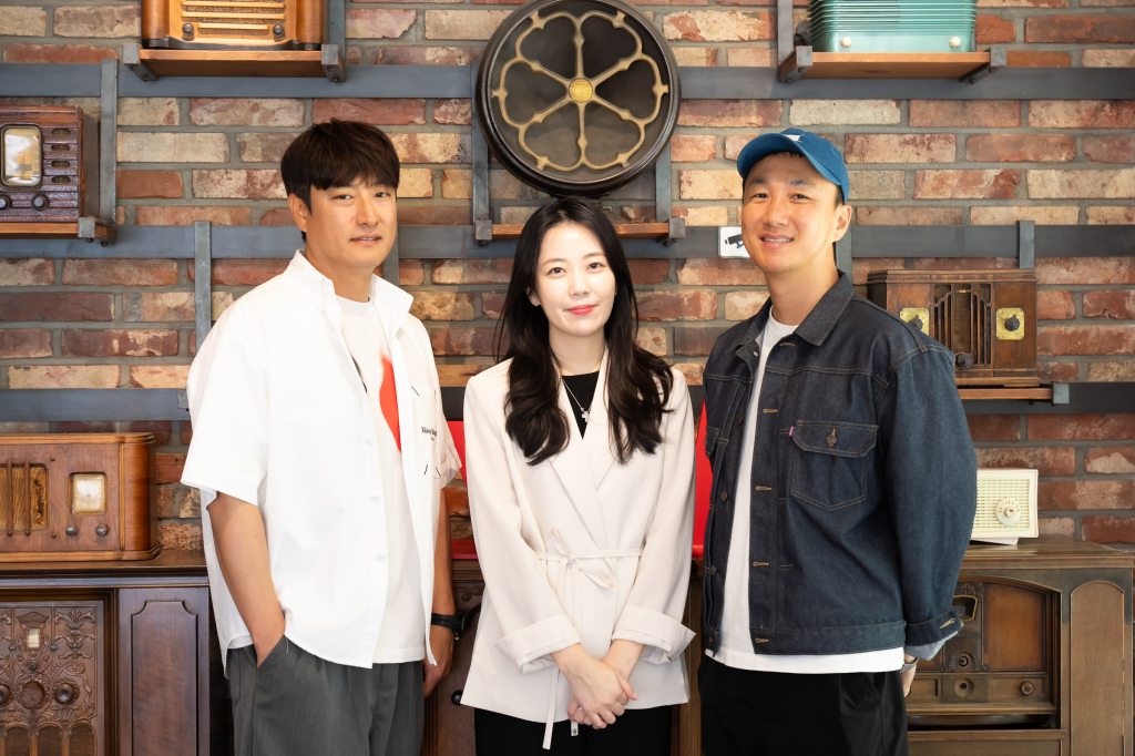 윤종호 감독, 이시은 작가, 김태엽 감독 /사진=tvN