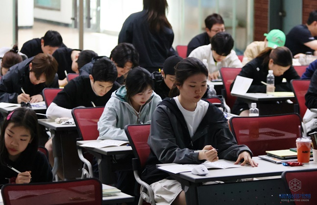 쇼트트랙 국가대표 선수단. /사진=대한빙상경기연맹