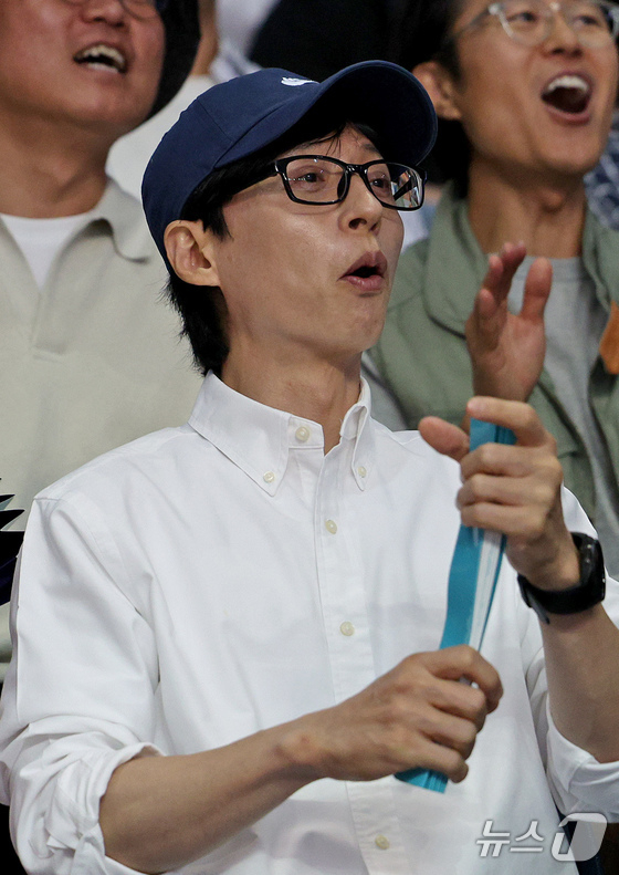 김연경 국가대표 은퇴경기를 찾은 유재석. /사진=뉴스1 제공