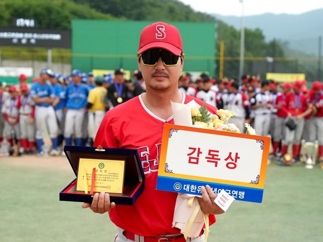 세종시유소년야구단의 장재혁 감독. /사진=대한유소년야구연맹