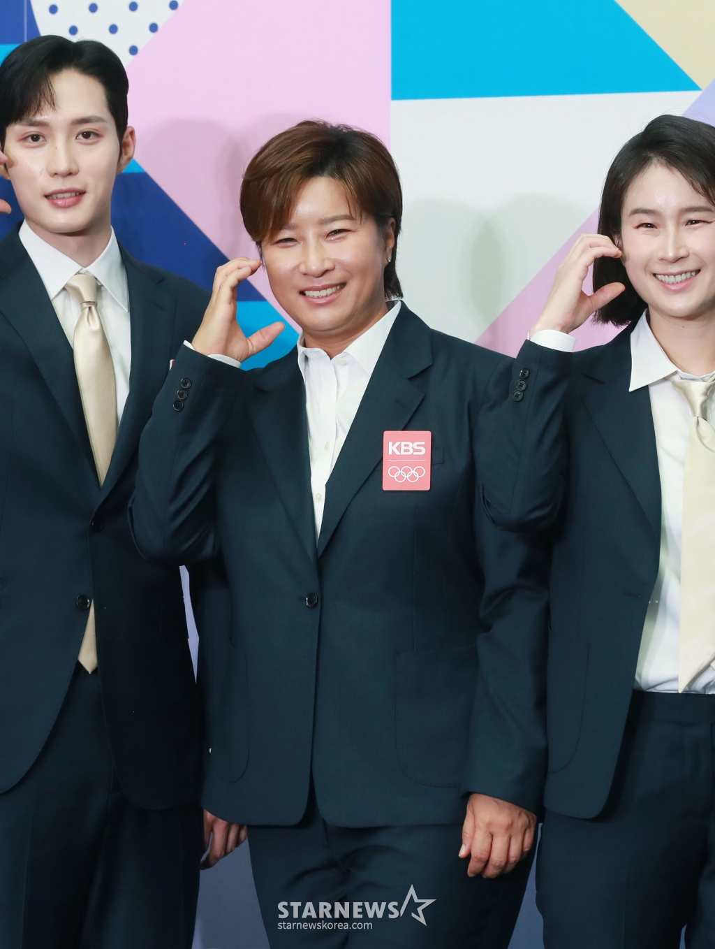 골프 전 국가대표 박세리가 26일 오전 서울 여의도 KBS에서 진행된 '2024 파리하계올림픽 KBS 방송단' 발대식에 참석해 포즈를 취하고 있다. /2024.06.26 /사진=이동훈