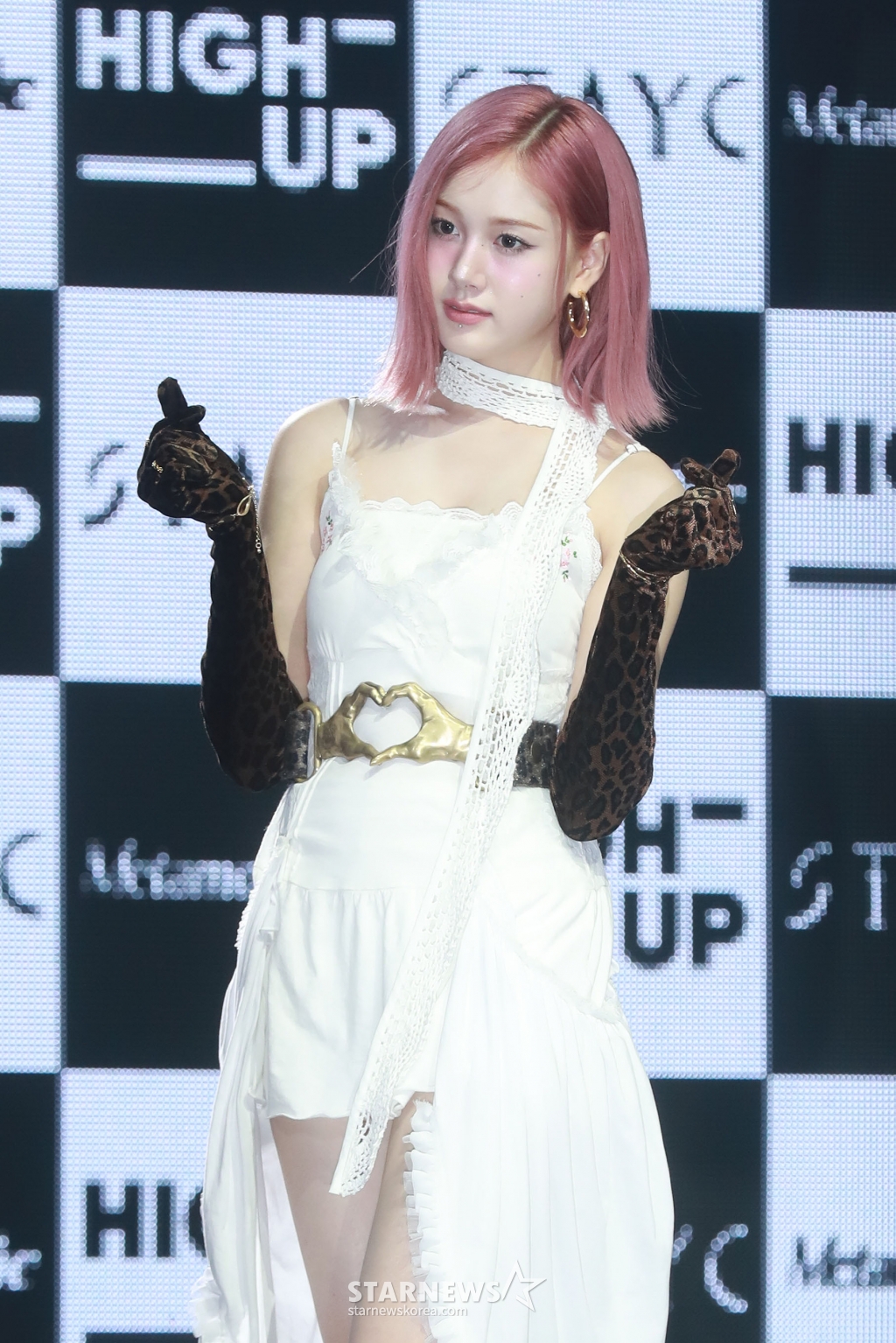 걸그룹 스테이씨 재이가 1일 오후 서울 광진구 예스24라이브홀에서 진행된 정규 1집 '메타모르픽'(Metamorphic) 발매기념 쇼케이스에서 포즈를 취하고 있다. 이번 앨범에는 타이틀곡 '치키 아이씨 땡'(Cheeky Icy Thang)을 비롯해 '트웬티,(Twenty), '원 띵'(1 Thing), '기브 잇 투 미'(Give It 2 Me), '렛 미 노우'(Let Me Know), '나다'(Nada) 등이 /사진=이동훈