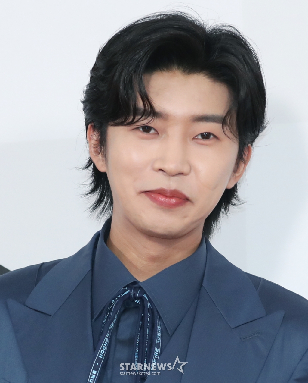 (서울=뉴스1) 권현진 기자 = 가수 임영웅이 10일 오후 인천 남동구 소래로 인천남동체육관에서 열린 '2023 더팩트 뮤직 어워즈'(2023 TMA) 레드카펫 행사에 참석해 미소를 짓고 있다. 2023.10.10/뉴스1 Copyright (C) 뉴스1. All rights reserved. 무단 전재 및 재배포, AI학습 이용 금지. /사진=(인천=뉴스1) 권현진 기자