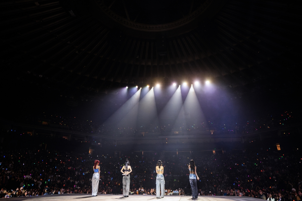 /사진제공= JYP엔터테인먼트, Chris Tuite(오클랜드), Andy Keilan(로스앤젤레스), Chris Spiegel(뉴어크), Kamil Surma(시카고))