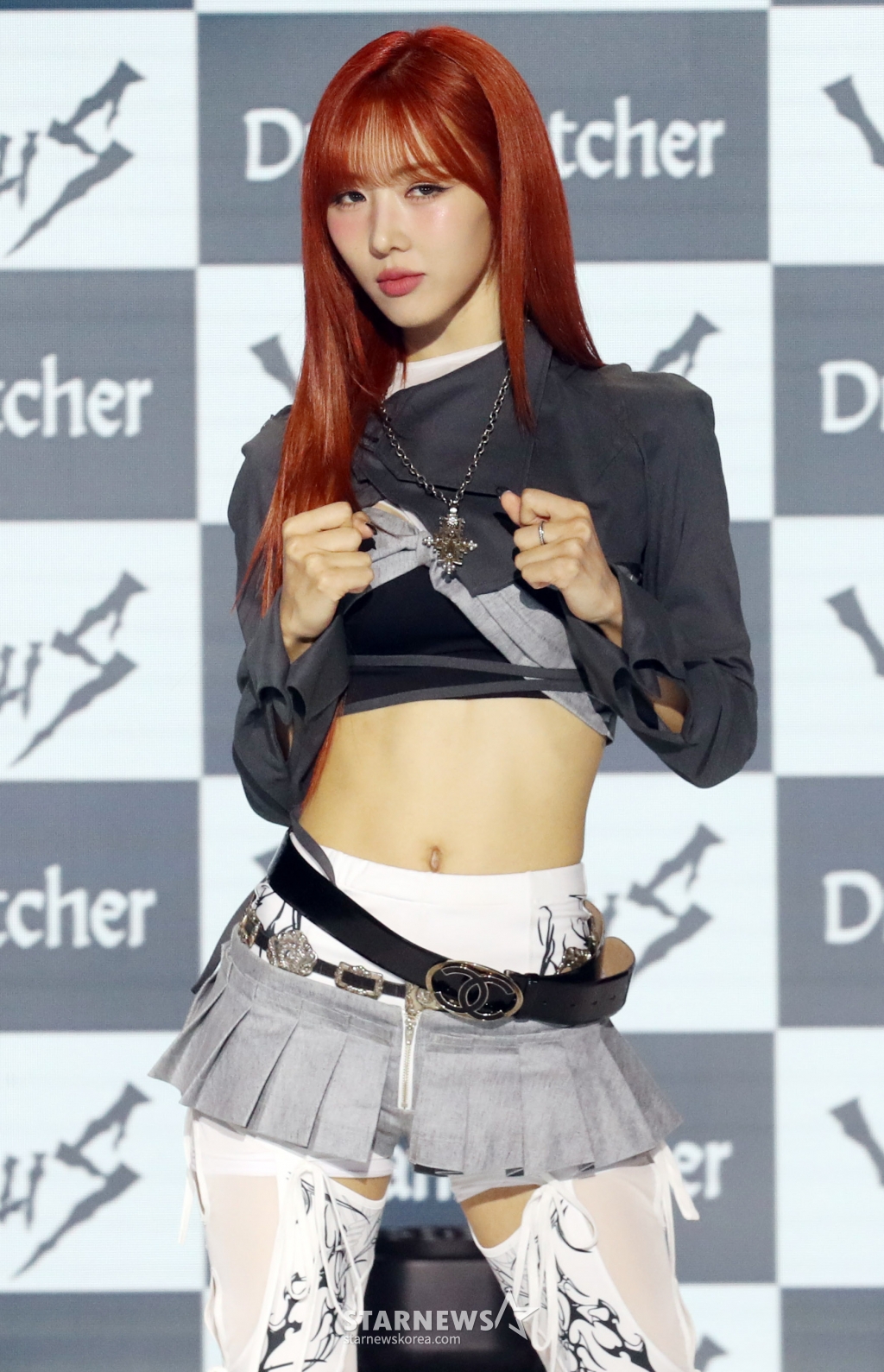 그룹 드림캐쳐(DREAMCATCHER) 유현이 10일 오후 서울 강남구 일지아트홀에서 열 번째 미니앨범 '버추어스(VirtuouS)' 발매 기념 쇼케이스를 열고 포즈를 취하고 있다. 2024.07.10 /사진=임성균