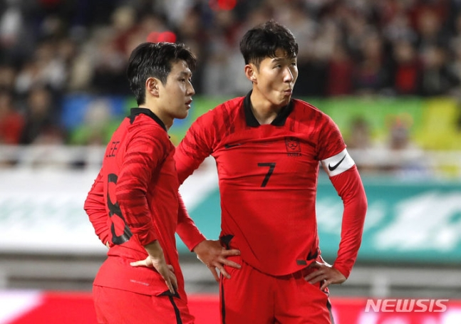 이강인(왼쪽)과 손흥민. /사진=뉴시스