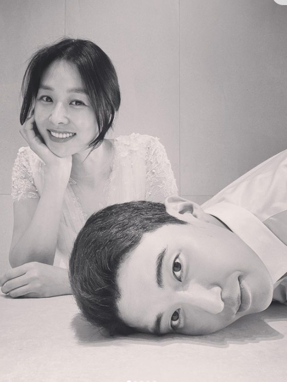 장신영 인스타그램에 남아 있는 강경준과 장신영 사진/사진=장신영