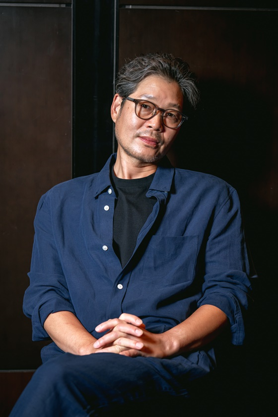 유재명